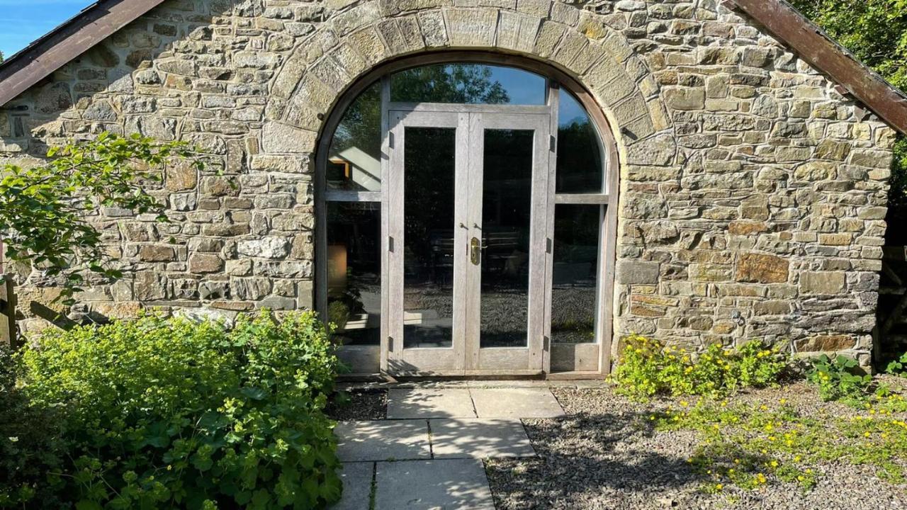 Villa Crug Yr Eryr Isaf à Llandysul Extérieur photo