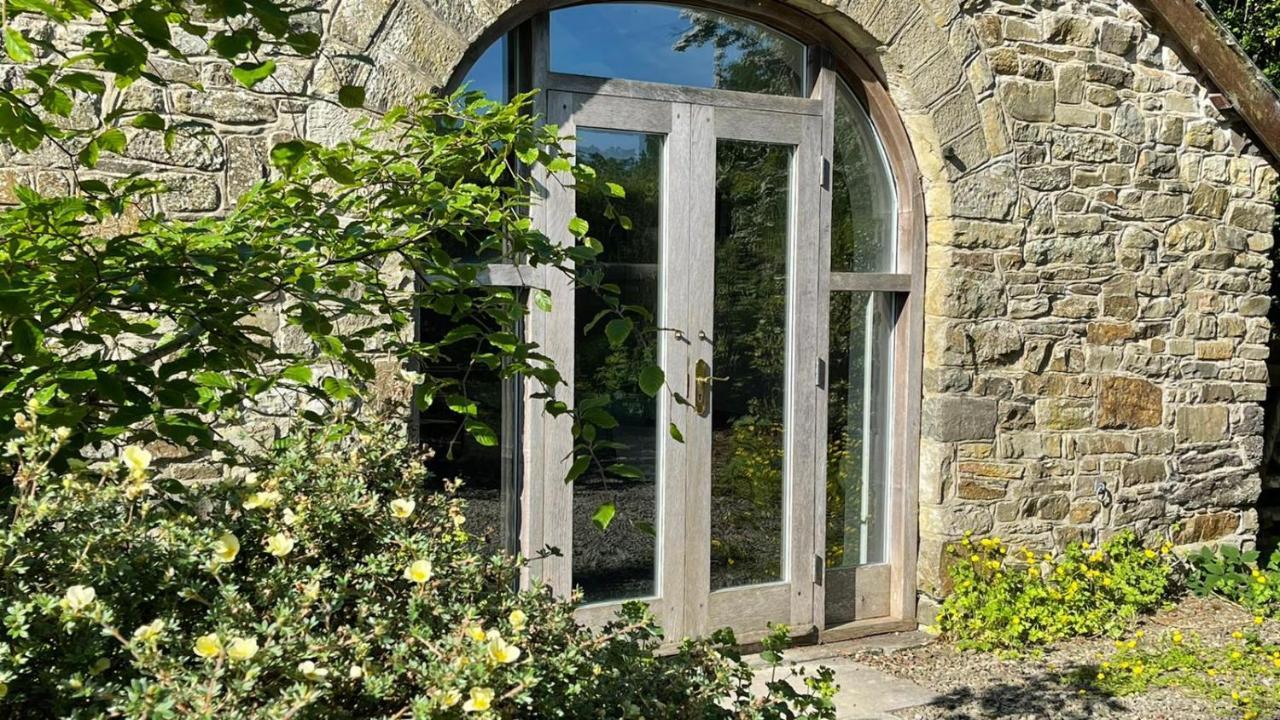 Villa Crug Yr Eryr Isaf à Llandysul Extérieur photo